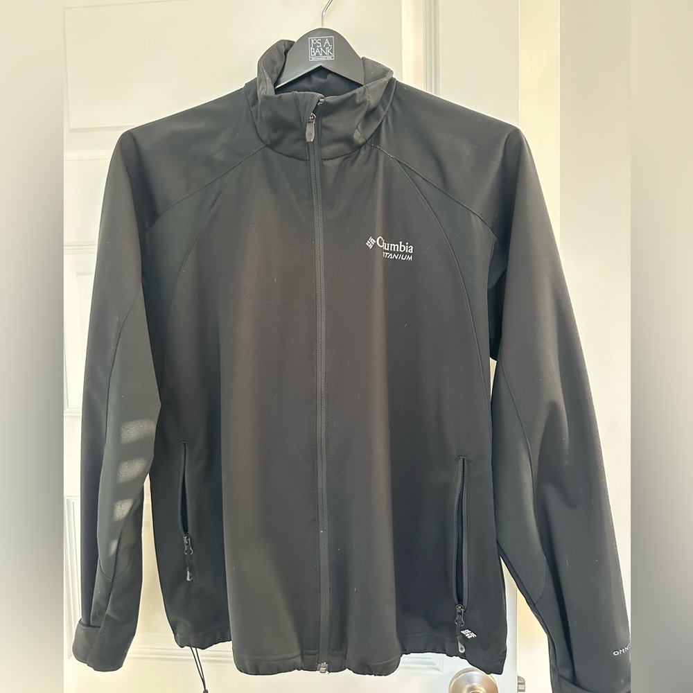 Men’s Soft Shell Columbia Jacket with Omni-Heat